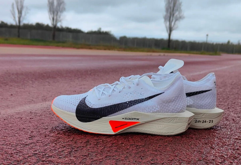 Nike Vaporfly 3 road racing shoe