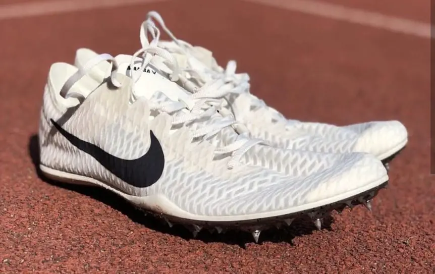 best nike spikes for 800m